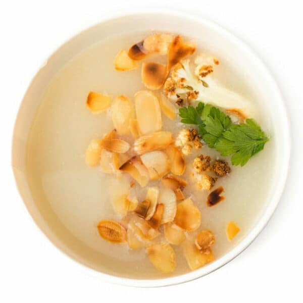 Бадемова крем супа с карфиол